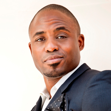 Wayne Brady Hotel Packages - Ramada by Wyndham Niagara Falls Fallsview