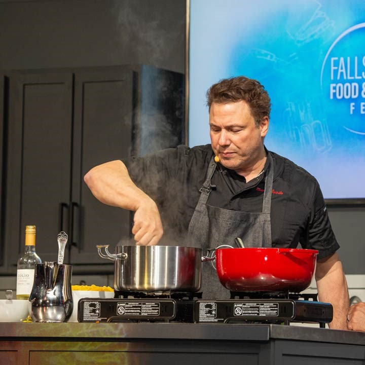 Fallsview Food & Drink Fest - Fallsview Food Con Hotel Packages - New Year’s Eve Niagara Falls
